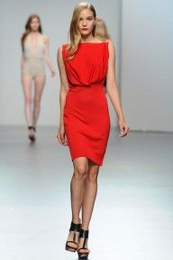 aa_de_amaya_arzuaga___pasarela_319399931_320x480[1]