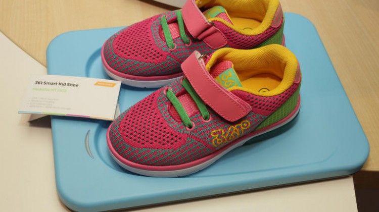 mediatek-361-smart-kid-shoe-01
