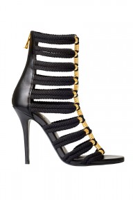 fotos_siluetas_prendas_accesorios_colaboracion_coleccion_hm_balmain_balmaination_506801712_800x